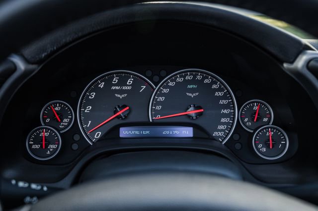 Used 2006 Chevrolet Corvette Convertible w/ Preferred Equipment Group image 8