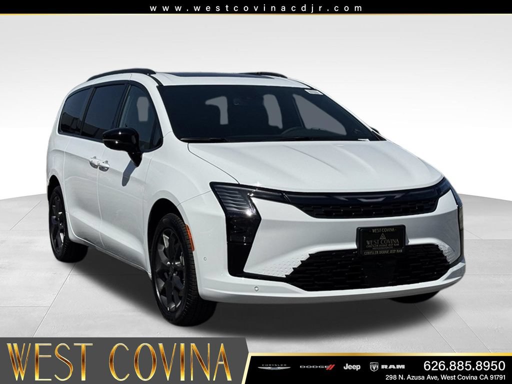 New 2027 Chrysler Pacifica Limited AWD/4WD image 4