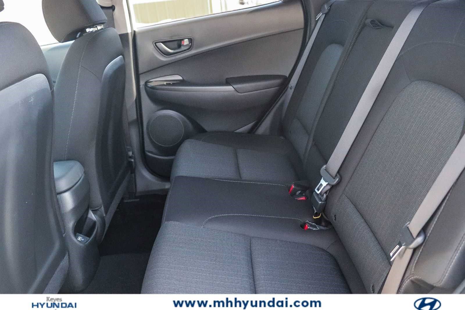 Certified 2023 Hyundai Kona SEL FWD image 17