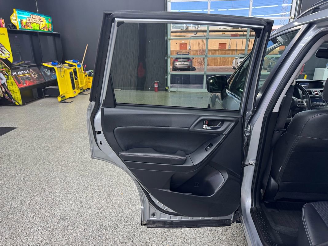 Used 2015 Subaru Forester 2.0XT Premium image 11