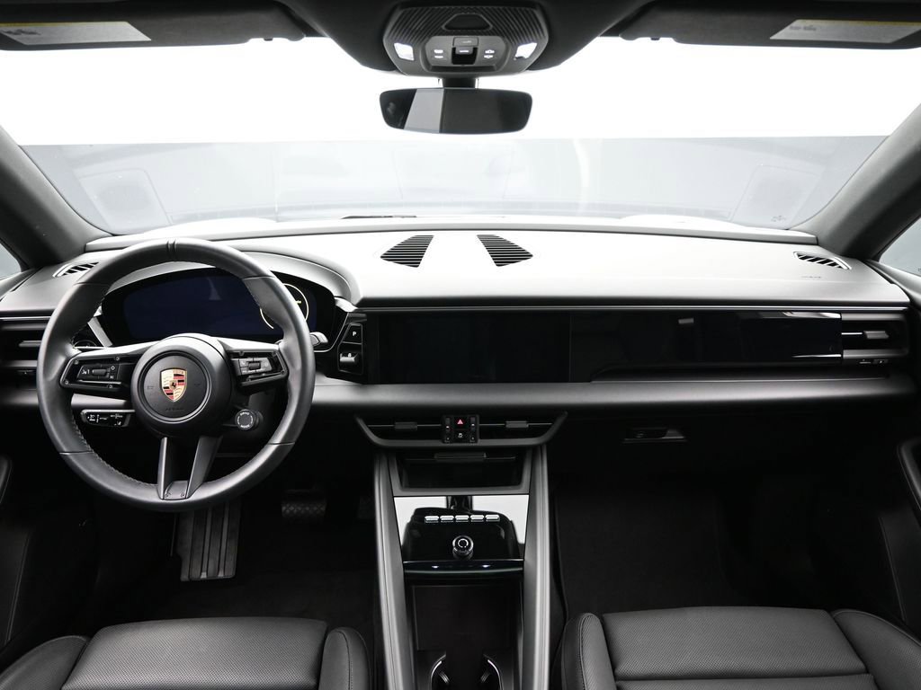 Used 2024 Porsche Macan 4 Electric w/ Premium Package image 29