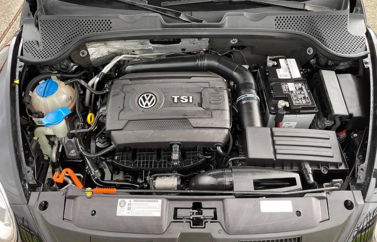 Used 2014 Volkswagen Beetle 1.8T FWD image 37