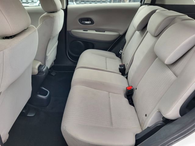 Used 2017 Honda HR-V LX image 22