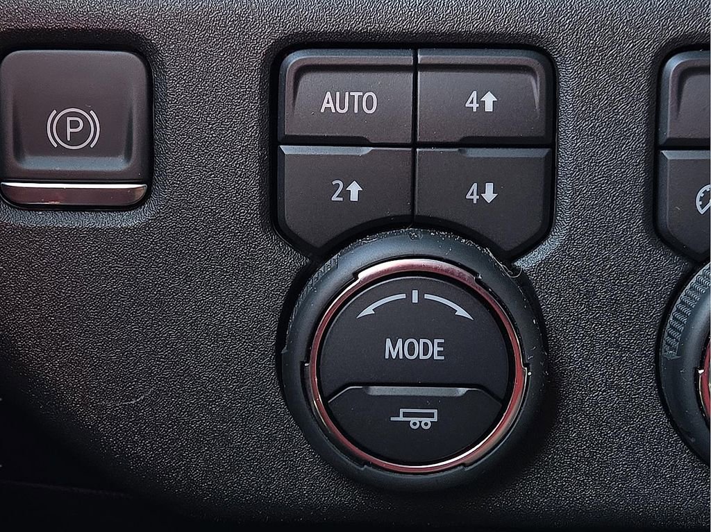 Used 2023 Chevrolet Silverado 1500 RST AWD/4WD image 16