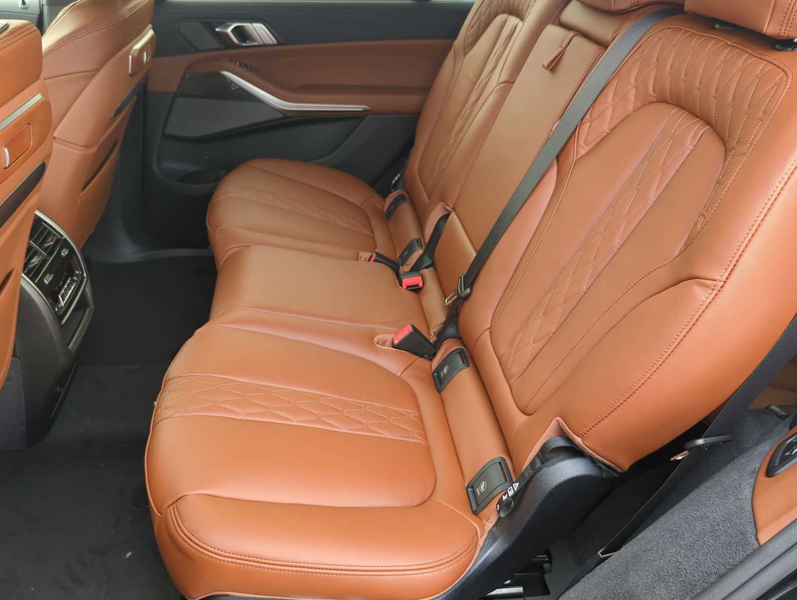 Used 2026 BMW X7 M60i AWD/4WD image 20