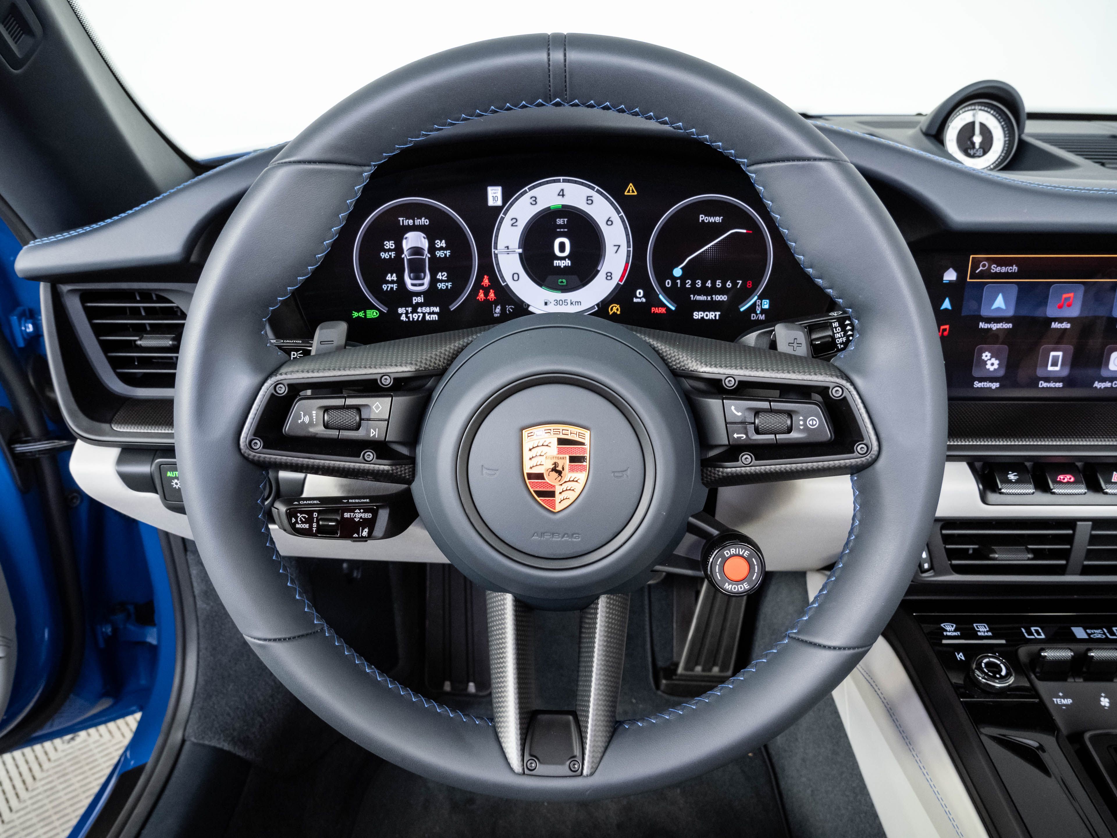 Certified 2026 Porsche 911 Carrera 4 GTS AWD/4WD image 9