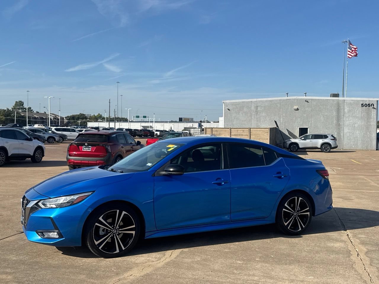 Used 2021 Nissan Sentra SR FWD image 9