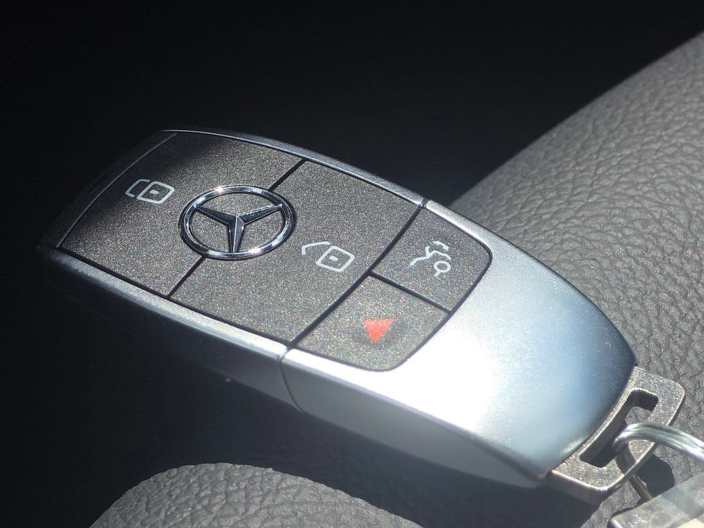 New 2026 Mercedes-Benz GLA 250 4MATIC image 38