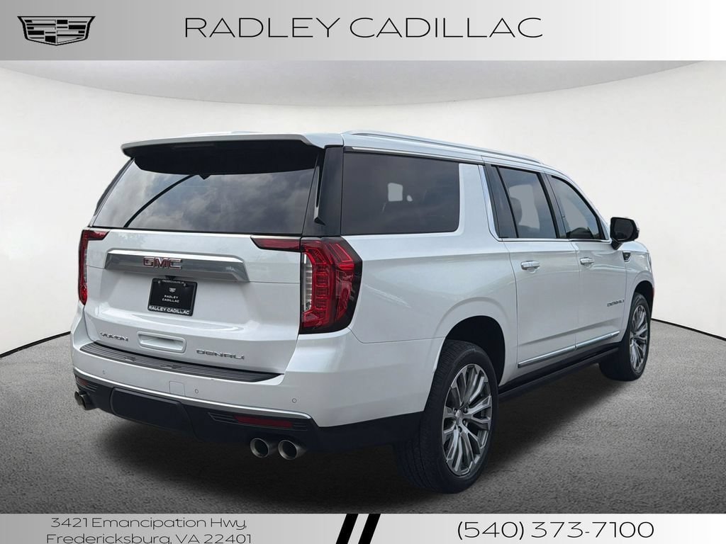 Used 2022 GMC Yukon XL Denali AWD/4WD image 19