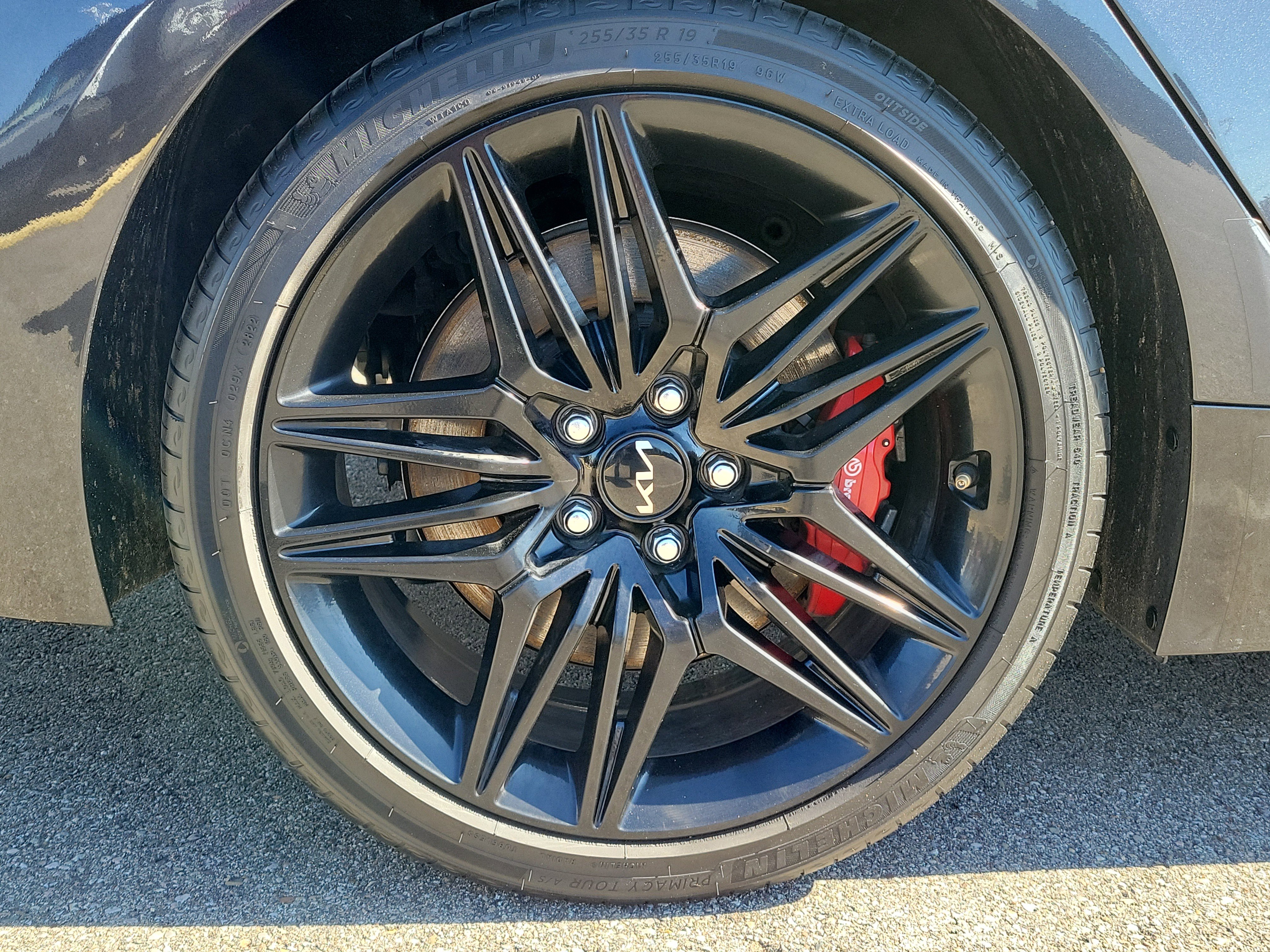 Used 2023 Kia Stinger GT2 w/ Red Interior Color Package image 5