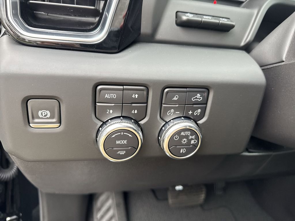 Certified 2024 GMC Sierra 1500 Denali w/ Denali Reserve Package image 18