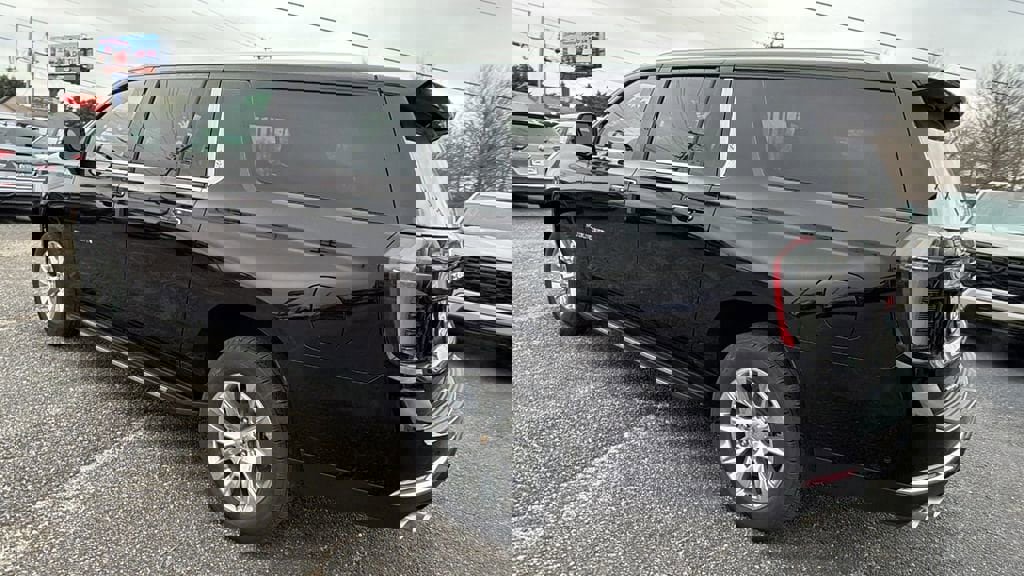 New 2026 Chevrolet Suburban Premier w/ Sun And Tow Package image 8