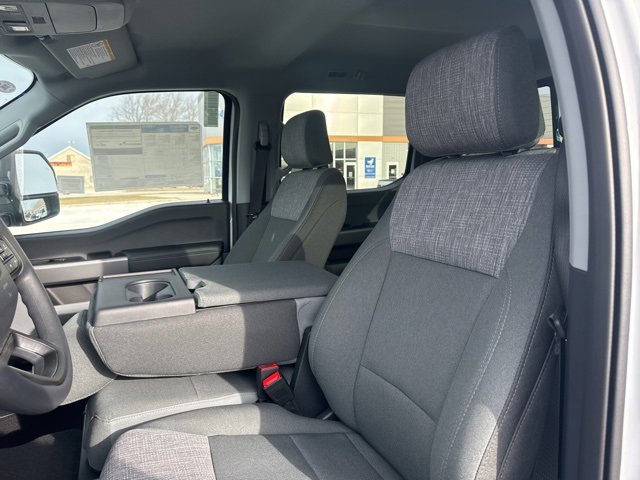 New 2025 Ford F350 XLT w/ 360-Degree Camera Package image 24