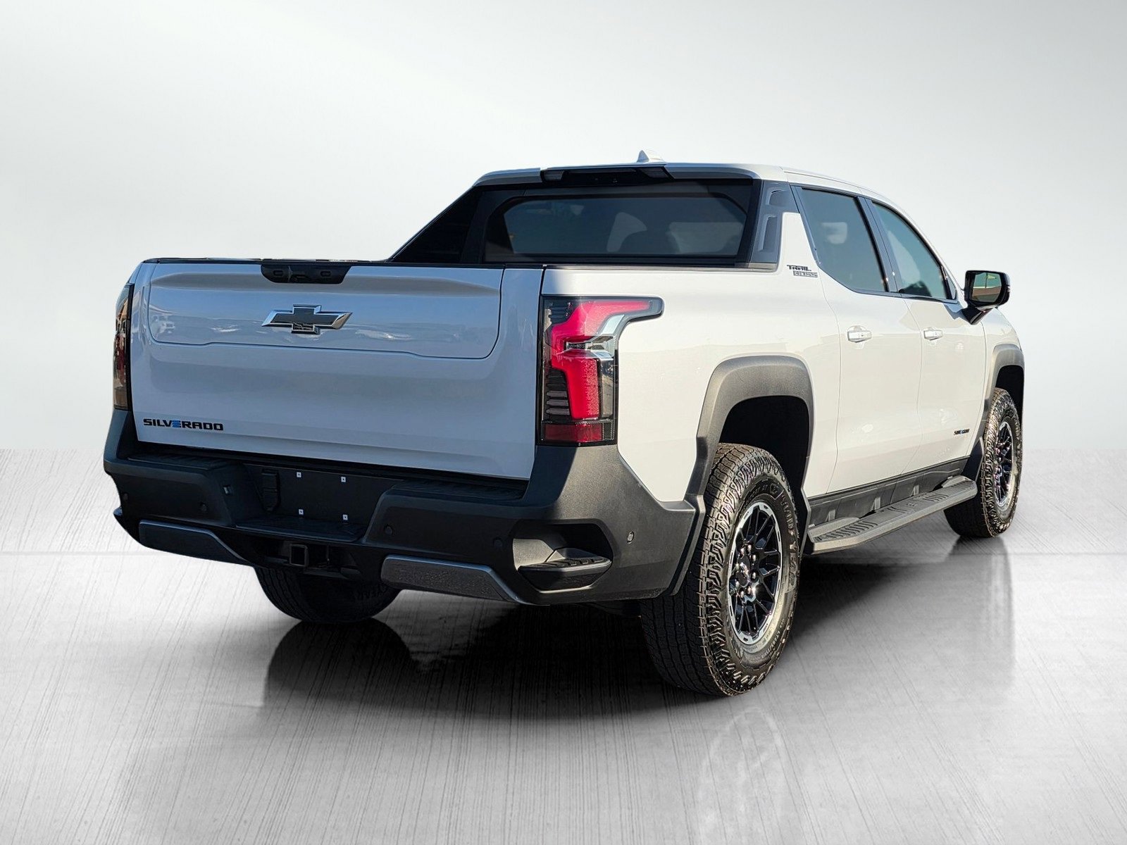 New 2026 Chevrolet Silverado EV Trail Boss image 6