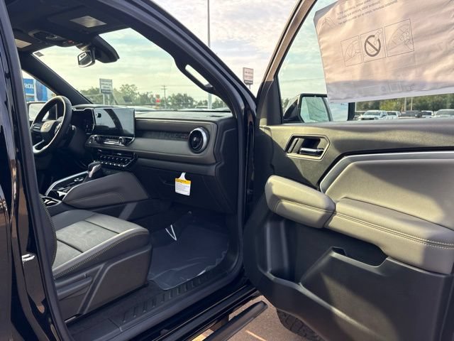 New 2026 Chevrolet Colorado ZR2 w/ Technology Package AWD/4WD image 43