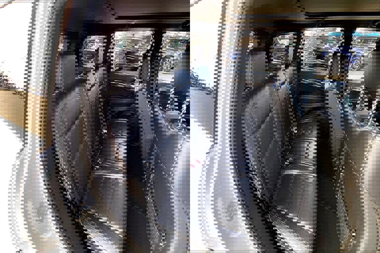 Used 2019 Jeep Grand Cherokee Overland image 19