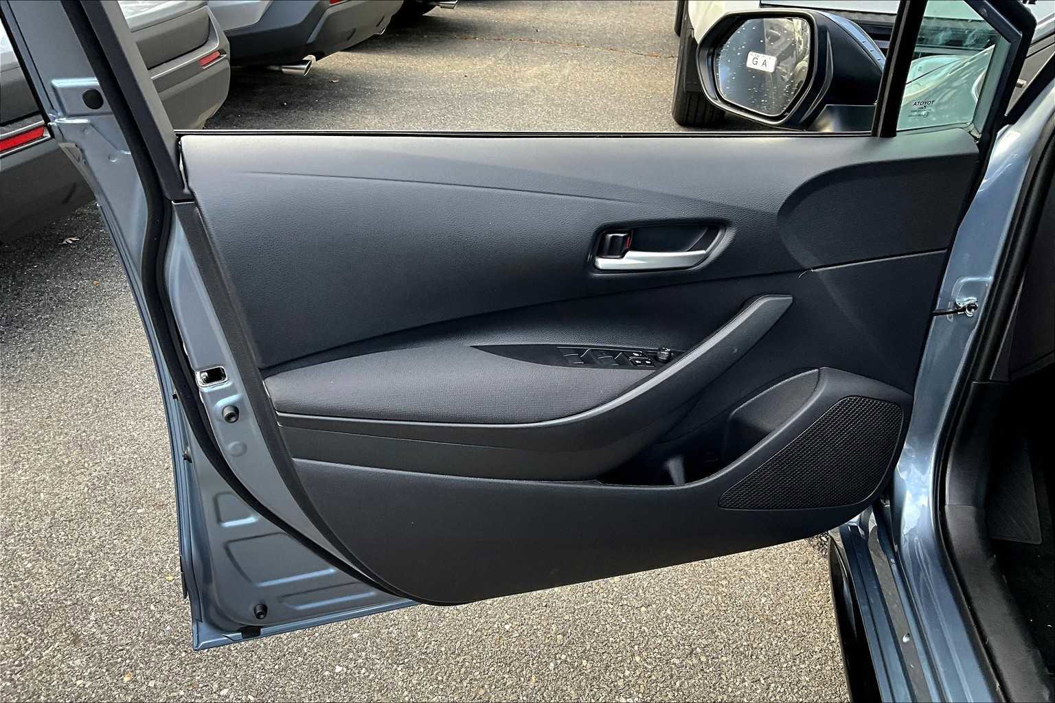 New 2026 Toyota Corolla SE image 10