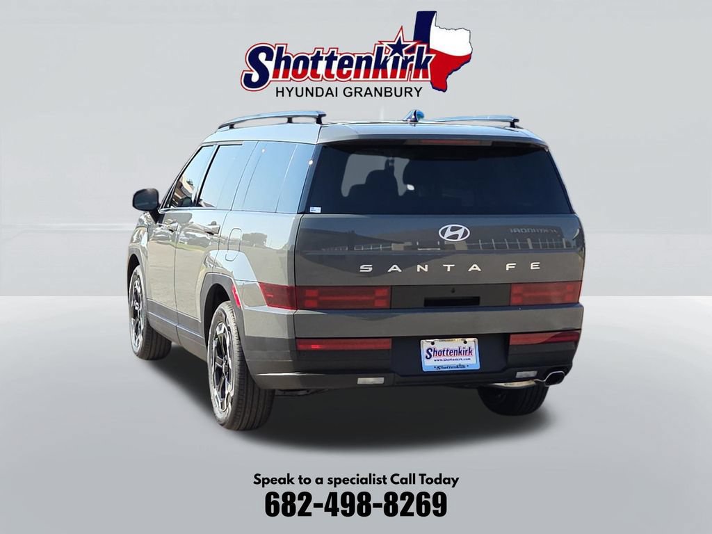 Used 2026 Hyundai Santa Fe SEL FWD image 8