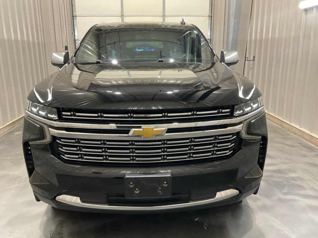 Used 2022 Chevrolet Suburban Premier RWD image 5