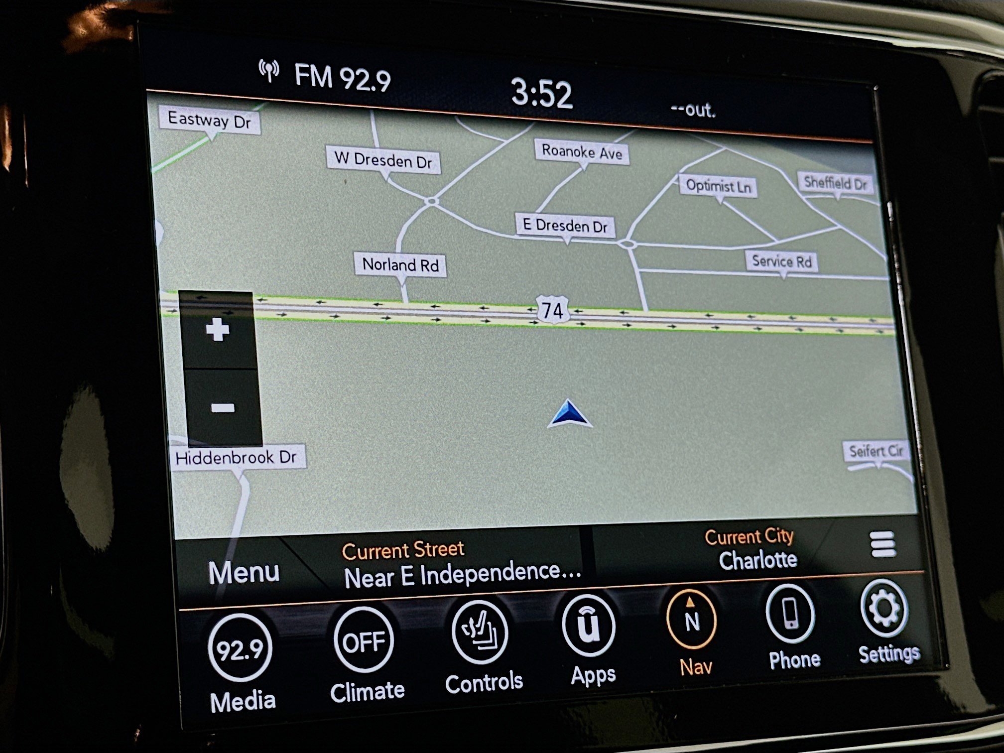 Used 2021 Jeep Grand Cherokee Limited w/ Luxury Group II image 22