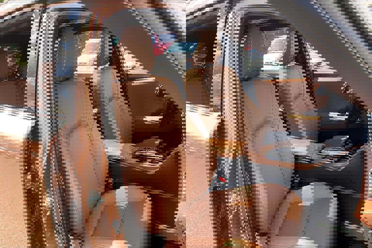 Used 2025 Toyota Crown Signia w/ Advanced Technology Package AWD/4WD image 9