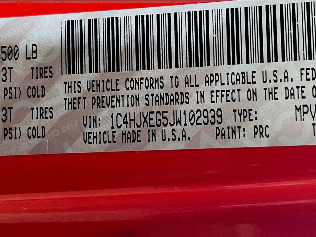 Used 2018 Jeep Wrangler Unlimited Sahara w/ Cold Weather Group image 27