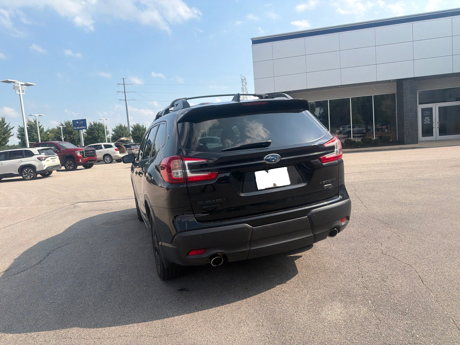 Used 2023 Subaru Ascent Onyx Edition AWD/4WD image 19