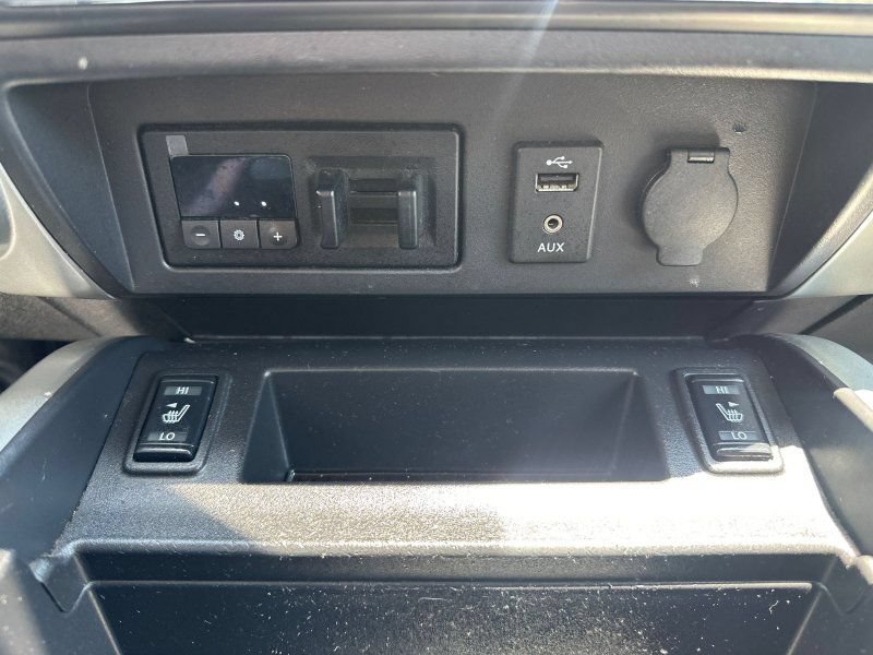 Used 2018 Nissan Titan PRO-4X w/ Pro-4x Convenience Package AWD/4WD image 24