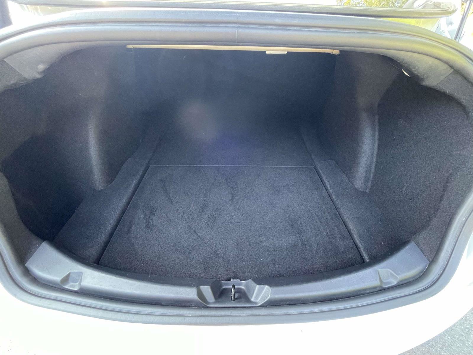 Used 2021 Tesla Model 3 Standard Range Plus RWD image 8