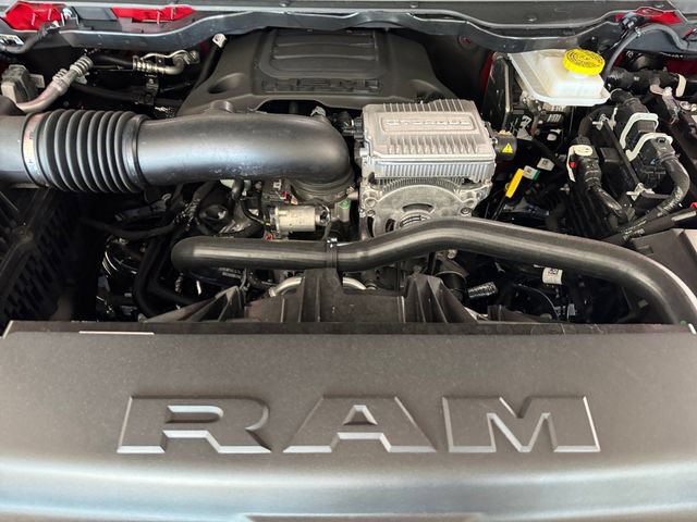 New 2026 RAM 1500 Laramie AWD/4WD image 6