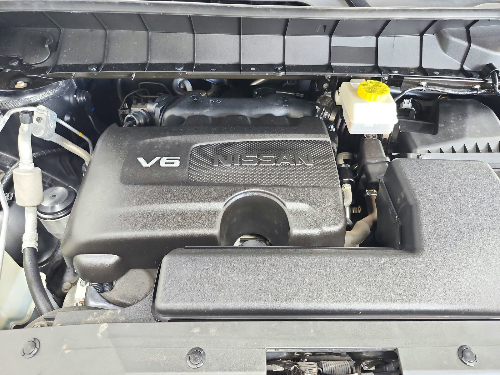 Used 2022 Nissan Pathfinder SL w/ Lighting Package (N92) image 17