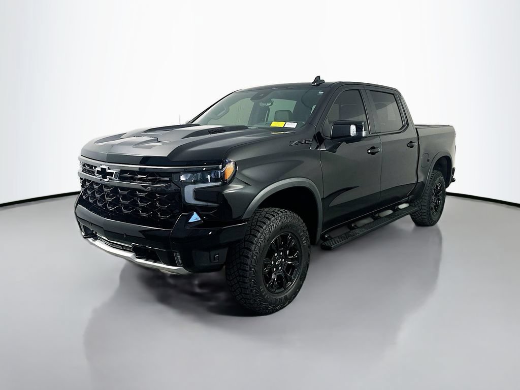Used 2025 Chevrolet Silverado 1500 ZR2 w/ Technology Package AWD/4WD video 3