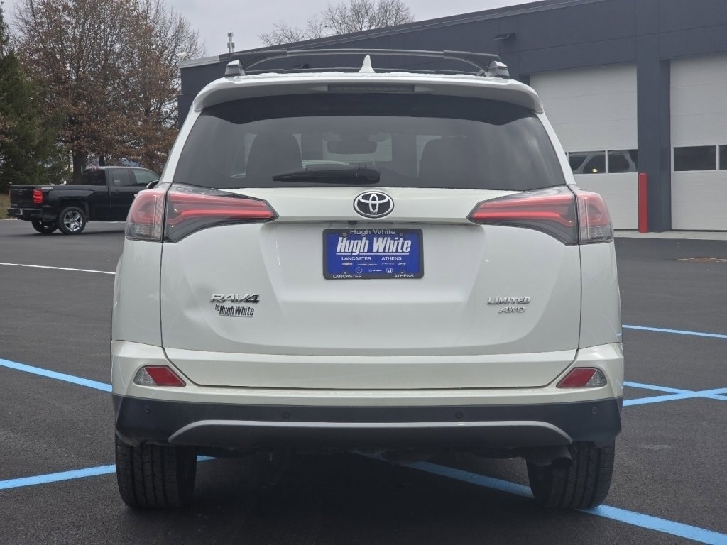 Used 2018 Toyota RAV4 Limited image 15