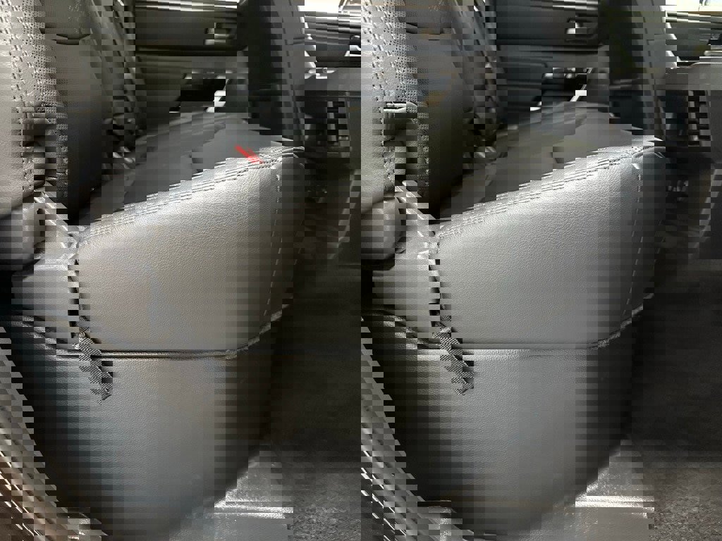 Used 2024 Toyota Tundra Limited image 52