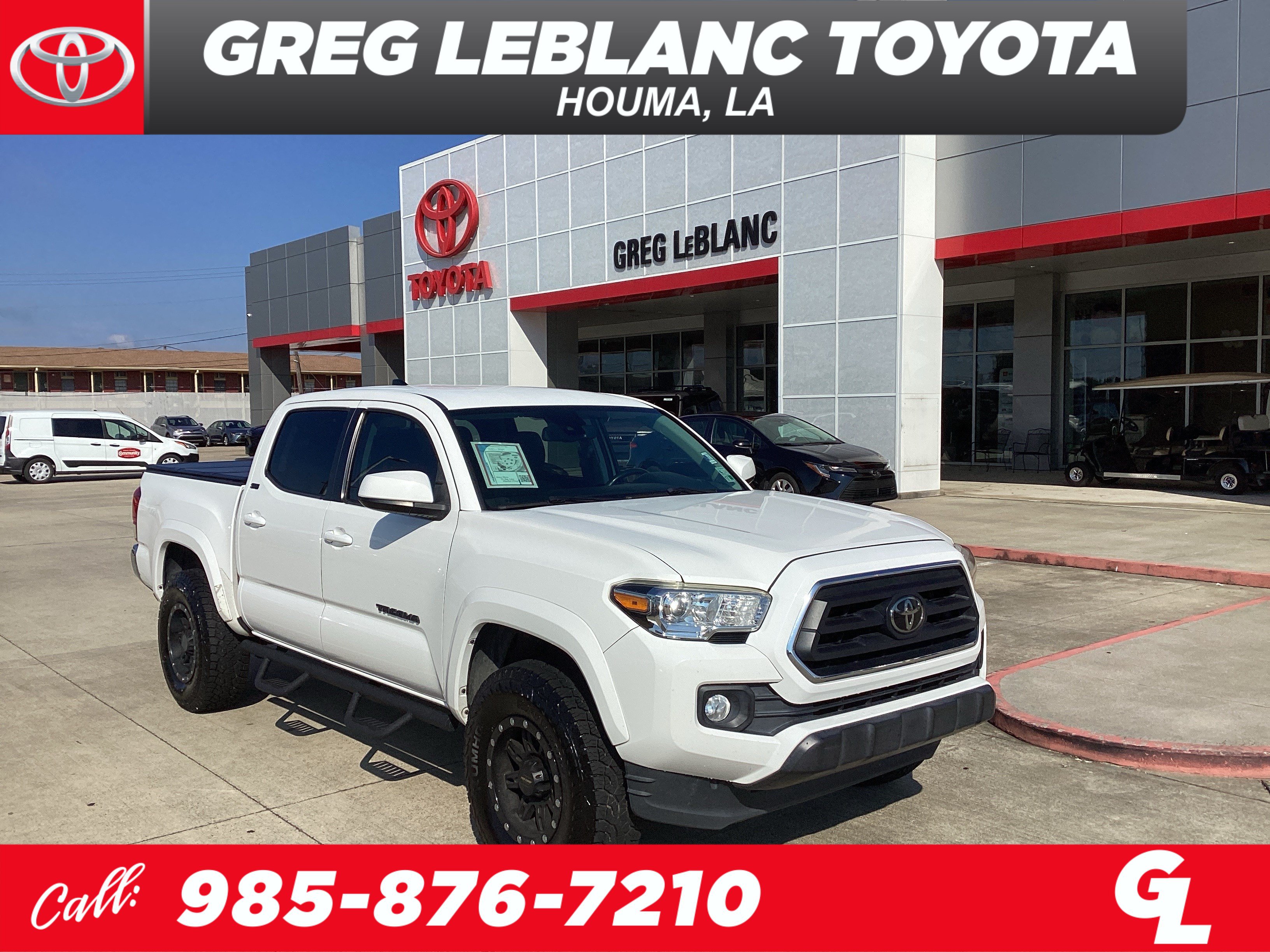 Used 2021 Toyota Tacoma SR5 RWD image 1