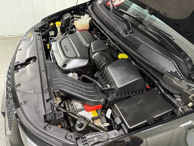 Used 2024 Chrysler Pacifica Touring-L image 25