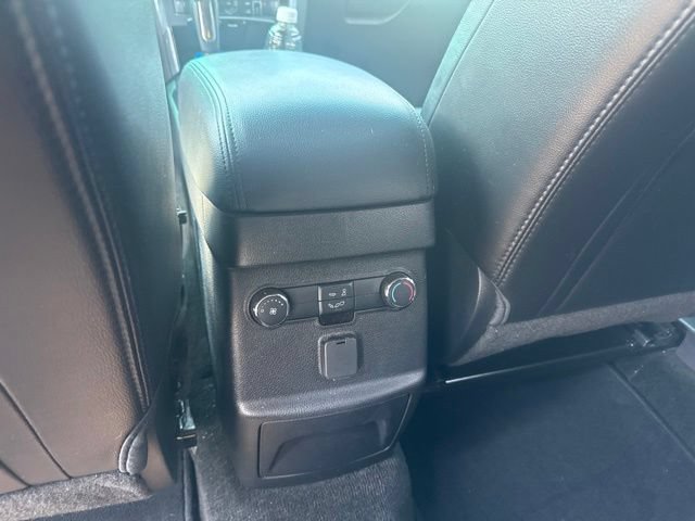 Used 2017 Ford Explorer XLT w/ Equipment Group 202A FWD image 22