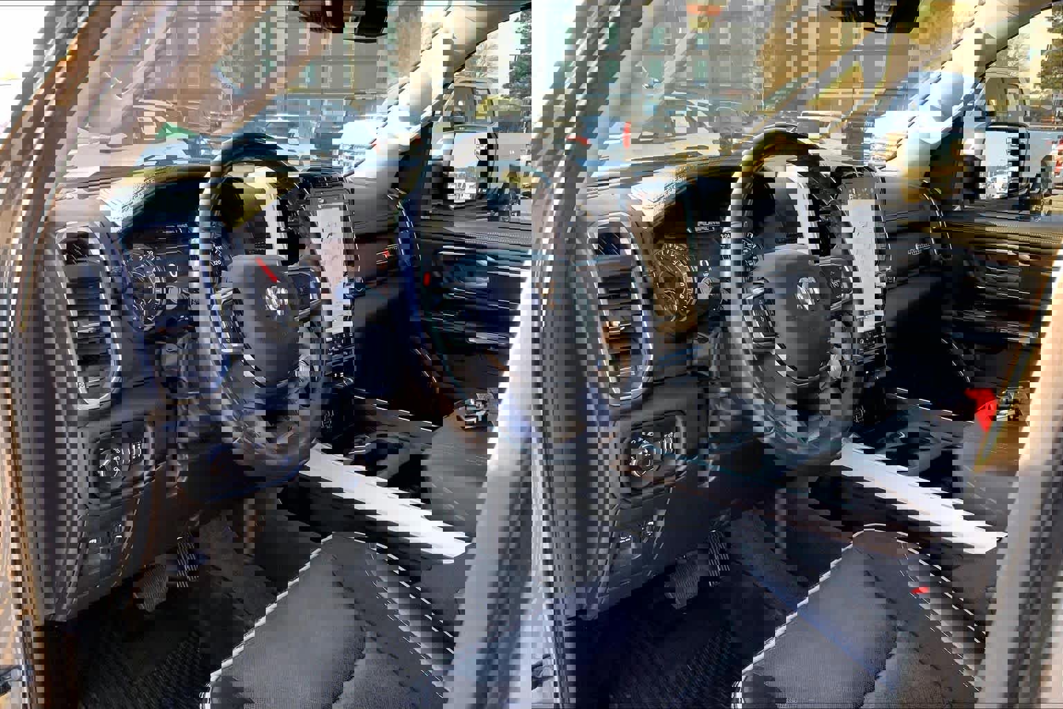 Used 2022 RAM 1500 Laramie image 16