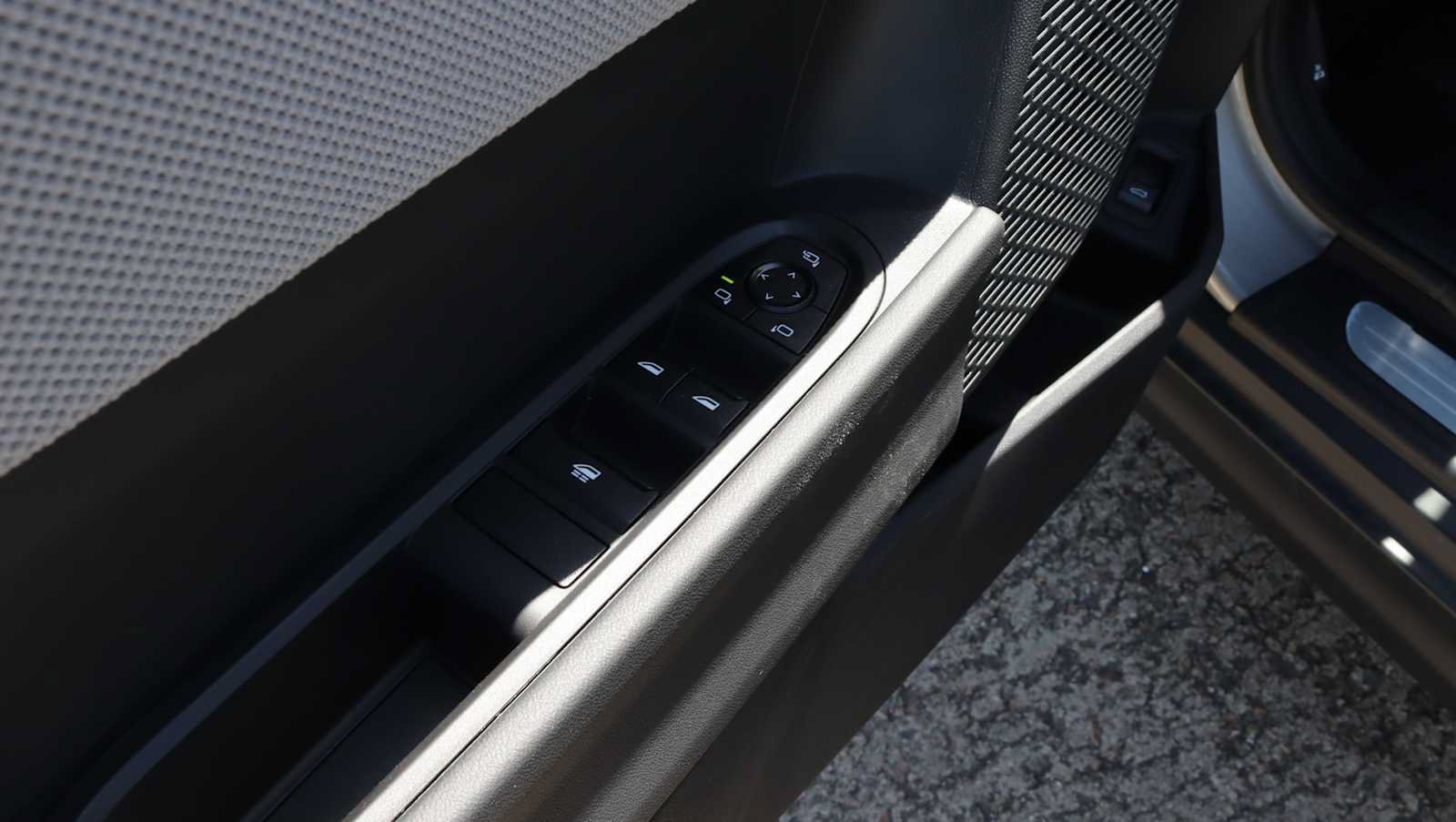 New 2026 MINI Cooper Convertible FWD image 7