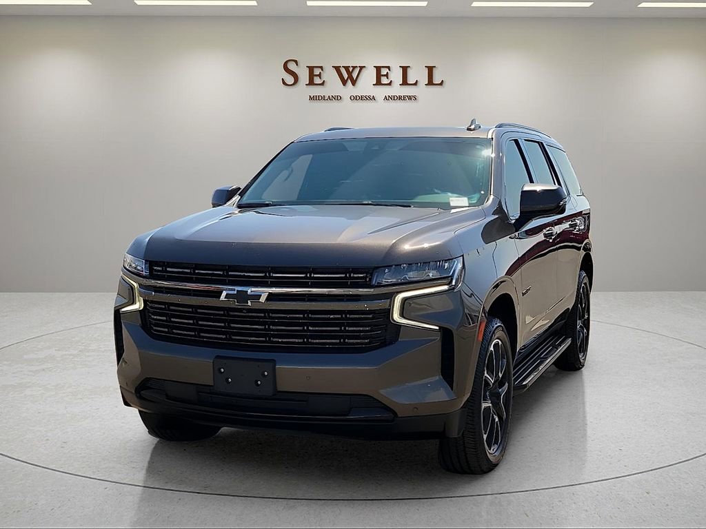 Used 2021 Chevrolet Tahoe RST w/ Luxury Package RWD image 1