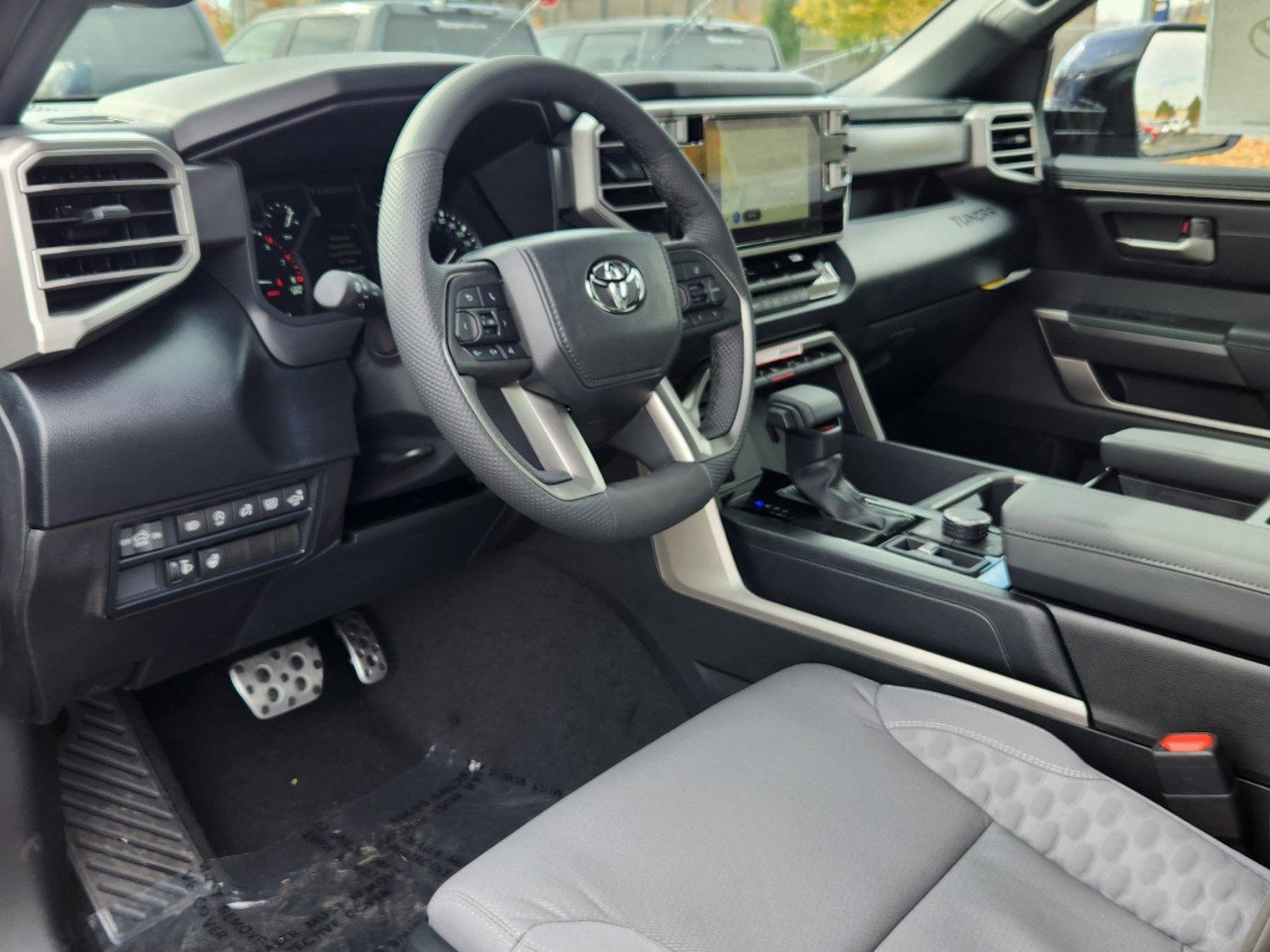 New 2025 Toyota Tundra SR5 w/ TRD Off-Road Package AWD/4WD image 7