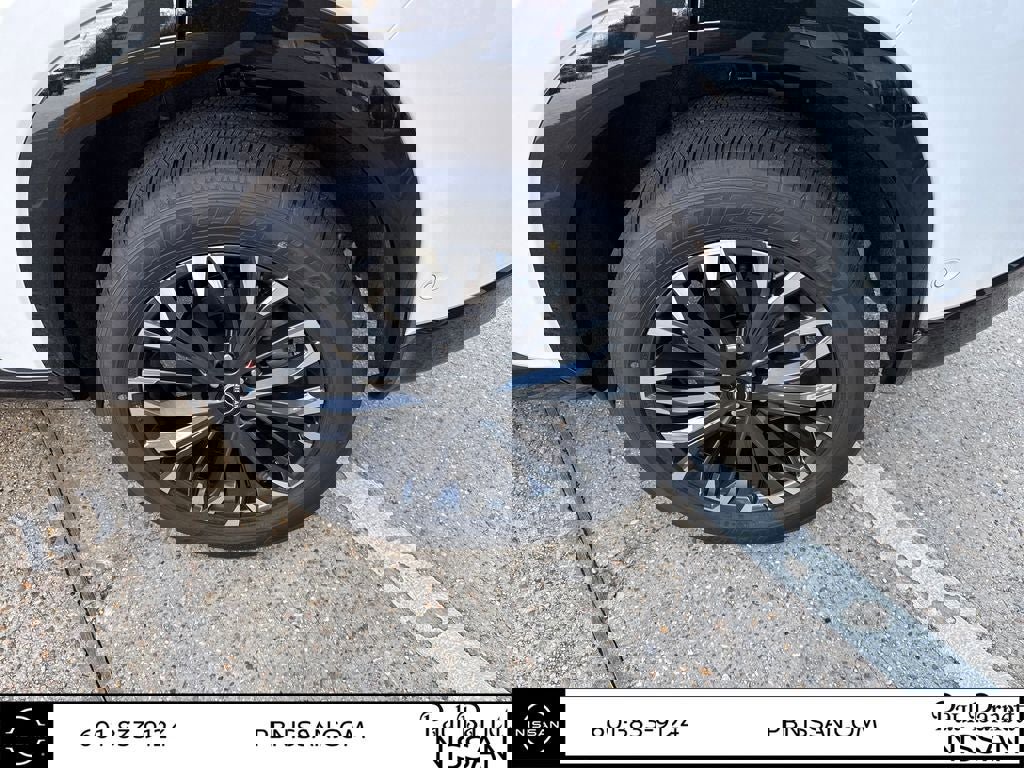 New 2026 Nissan Rogue Platinum image 37