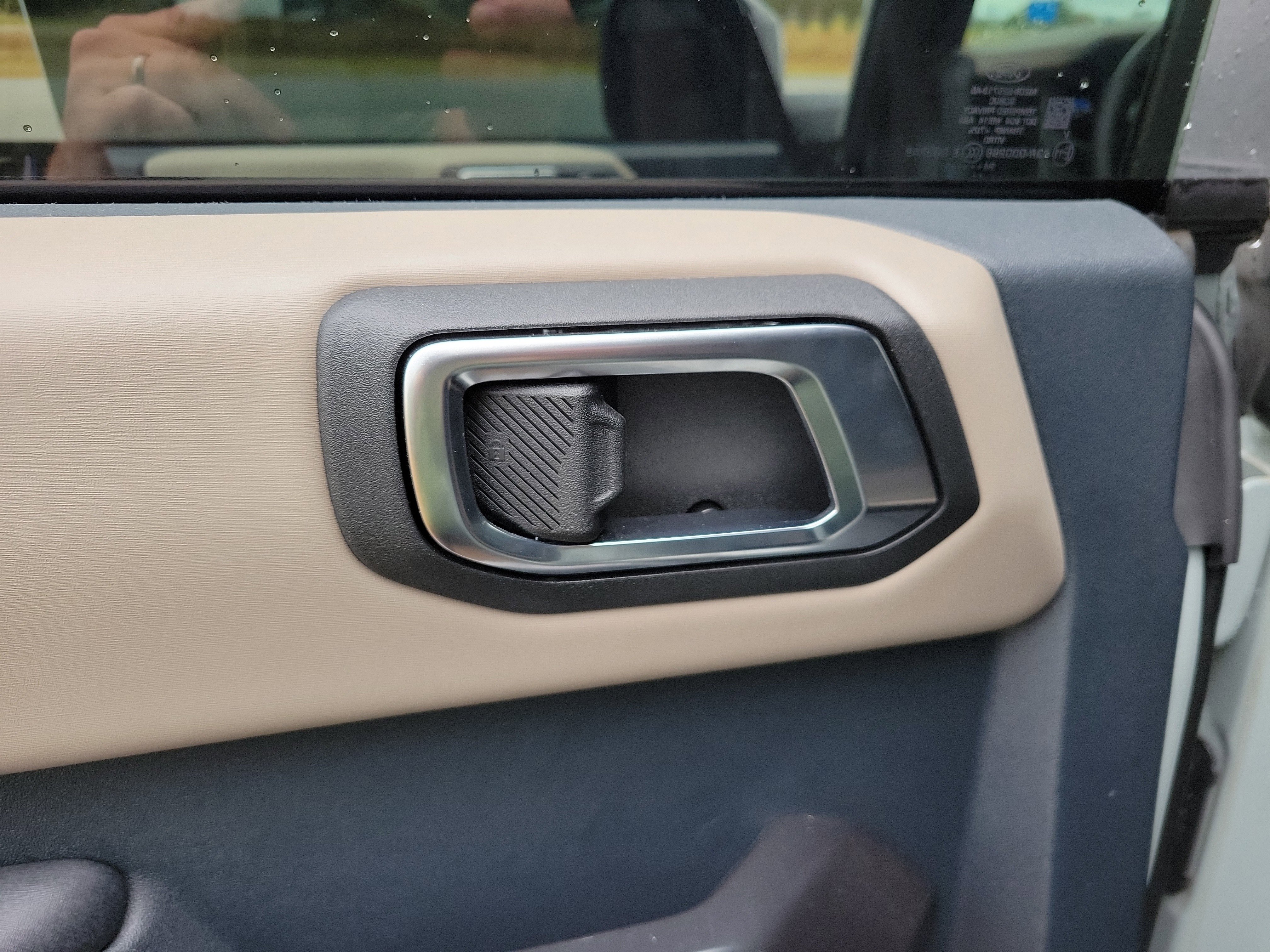 Used 2024 Ford Bronco Wildtrak image 21