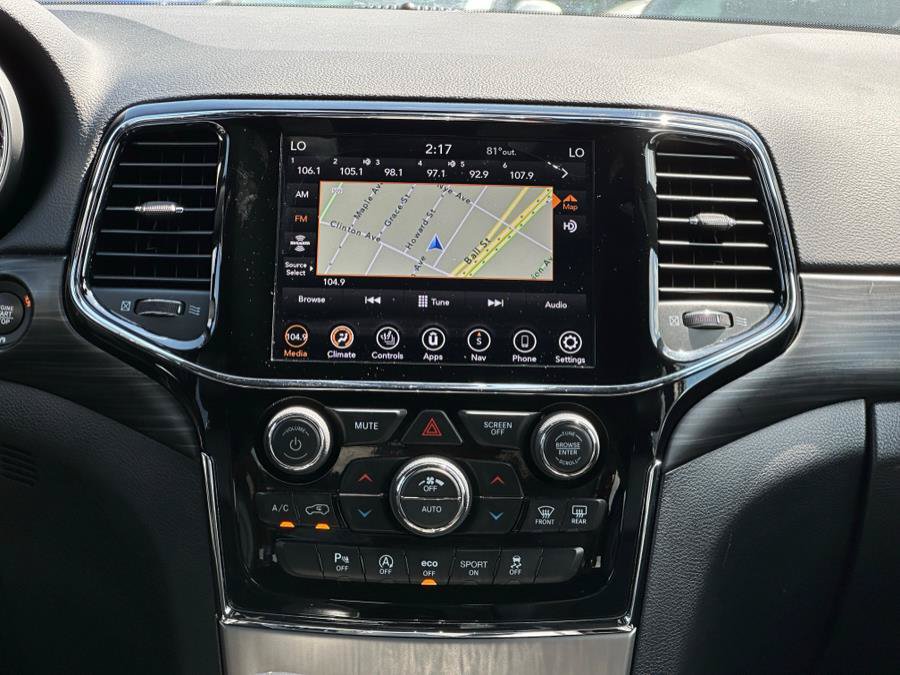 Used 2020 Jeep Grand Cherokee Laredo w/ Quick Order Package 2BN North AWD/4WD image 19