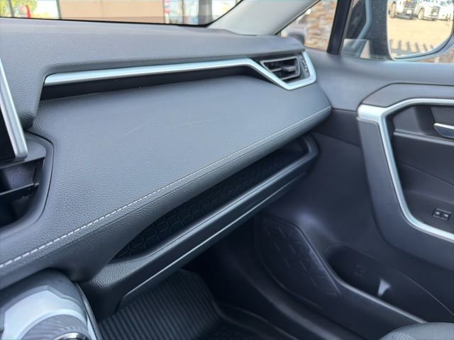 Certified 2025 Toyota RAV4 XLE w/ Convenience Package image 32