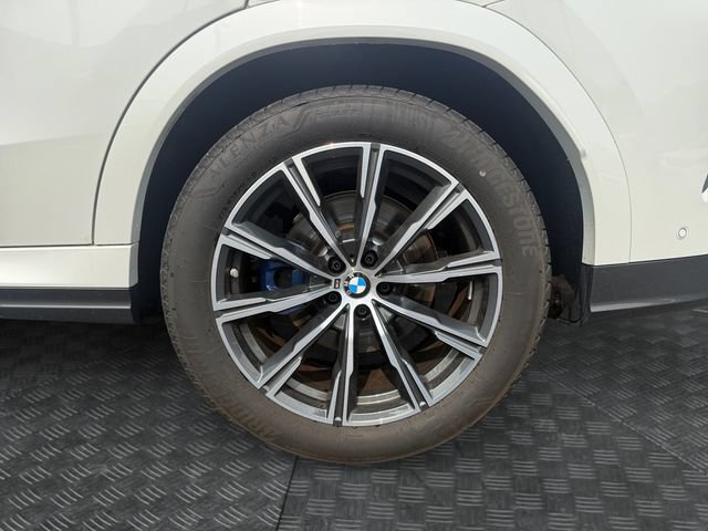Certified 2026 BMW X6 xDrive40i AWD/4WD image 12