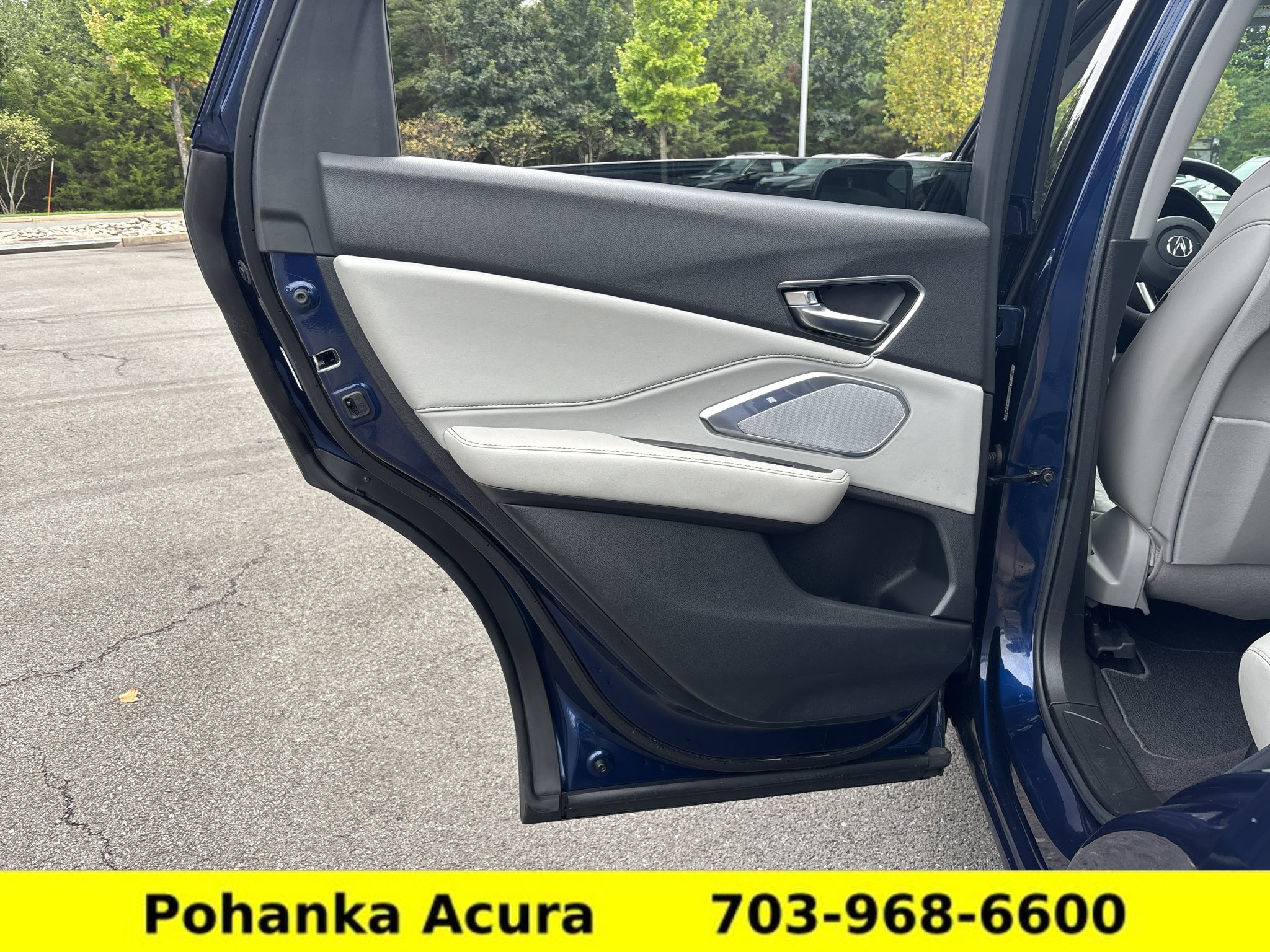 Used 2019 Acura RDX w/ Technology Package AWD/4WD image 28
