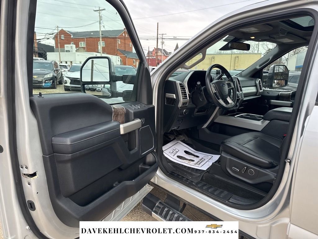 Used 2017 Ford F250 Lariat w/ Lariat Ultimate Package image 15