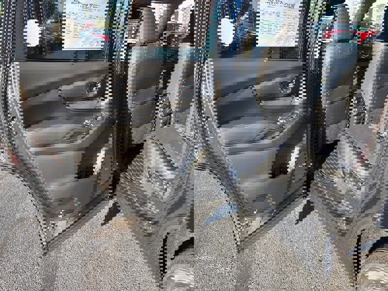 New 2025 Subaru Ascent Limited w/ Popular Package #2 image 30