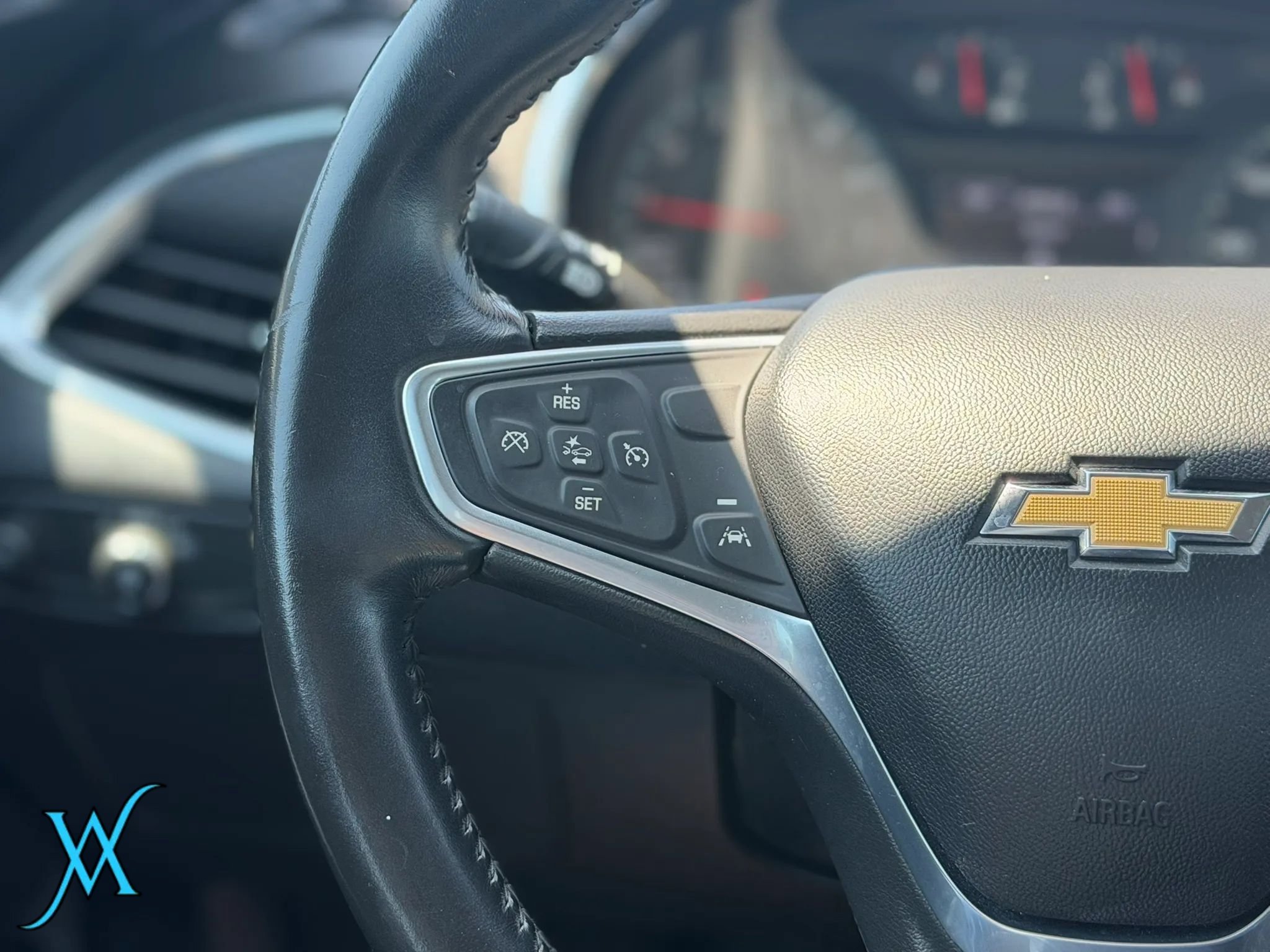 Used 2021 Chevrolet Malibu LT FWD image 32